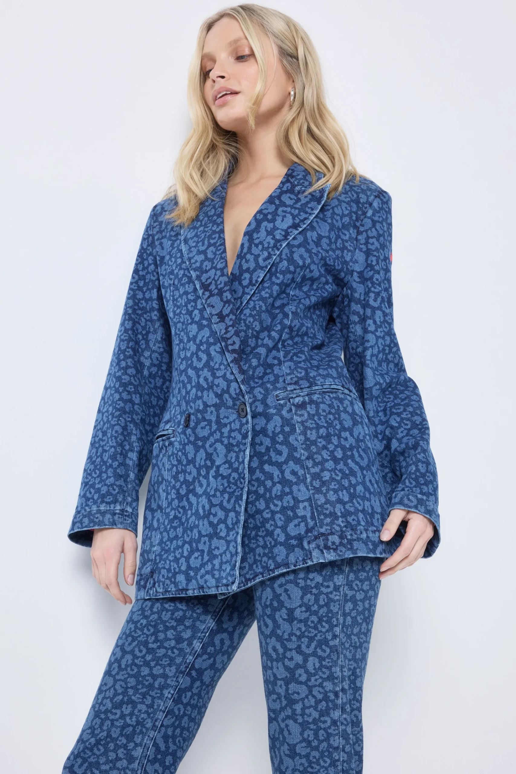 Women Scamp & Dude Authentic Indigo Leopard Printed Denim Blazer