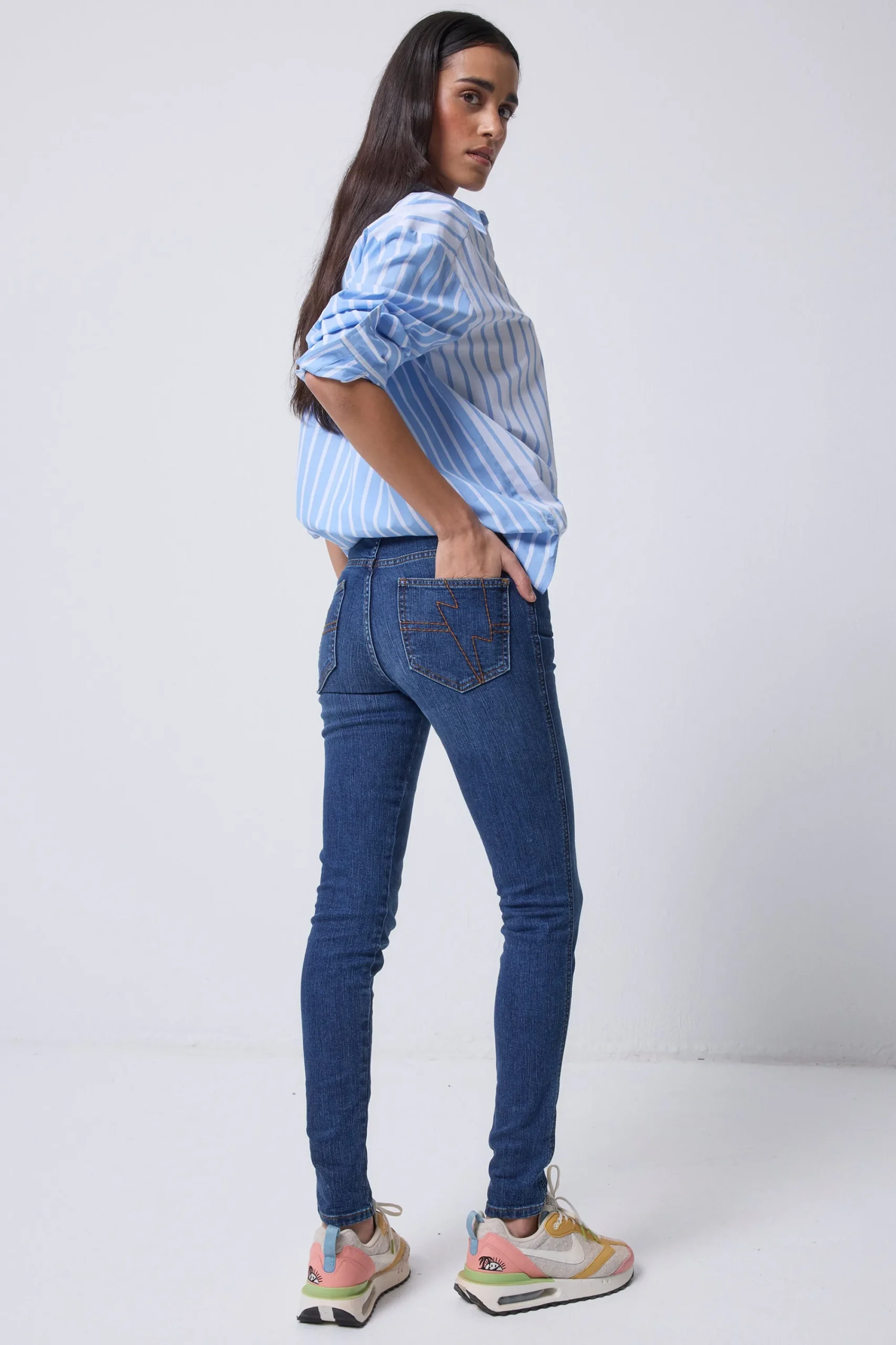 Women Scamp & Dude Authentic Indigo Slim Jeans