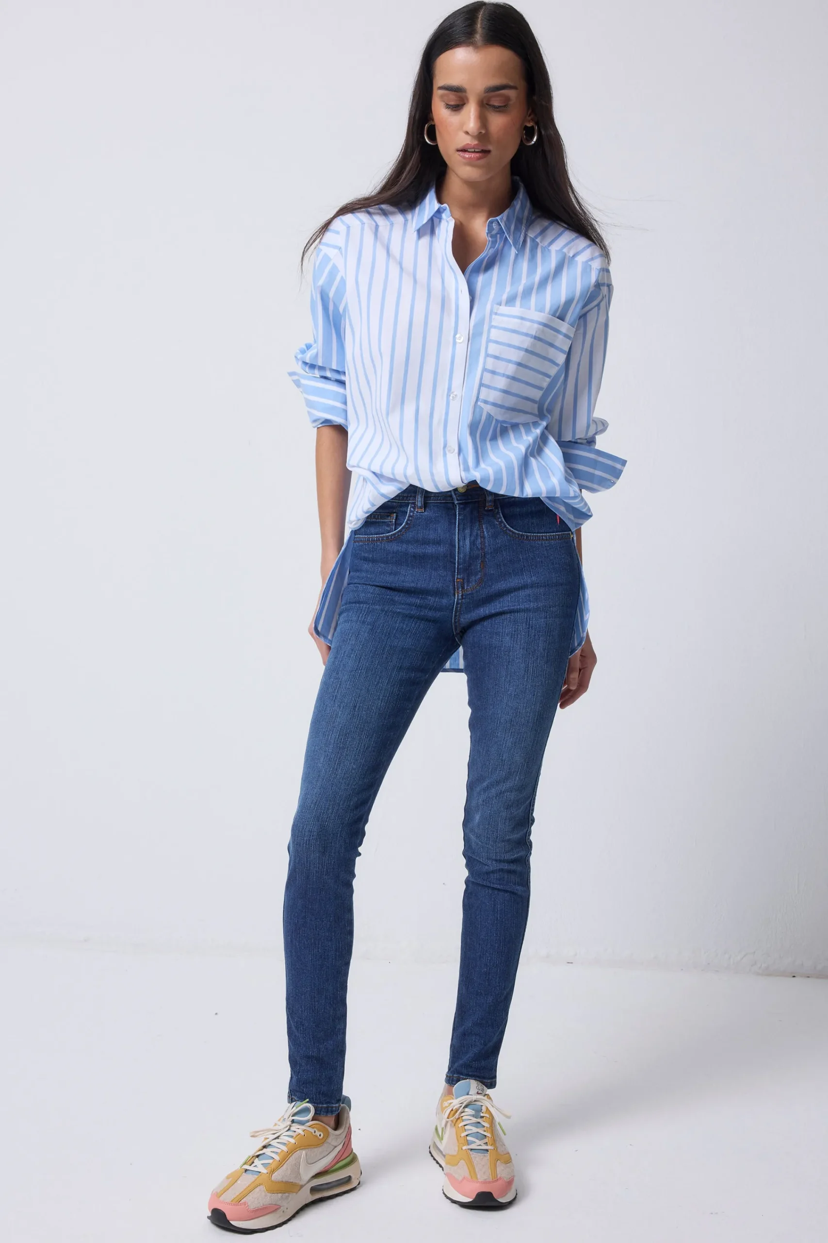 Women Scamp & Dude Authentic Indigo Slim Jeans