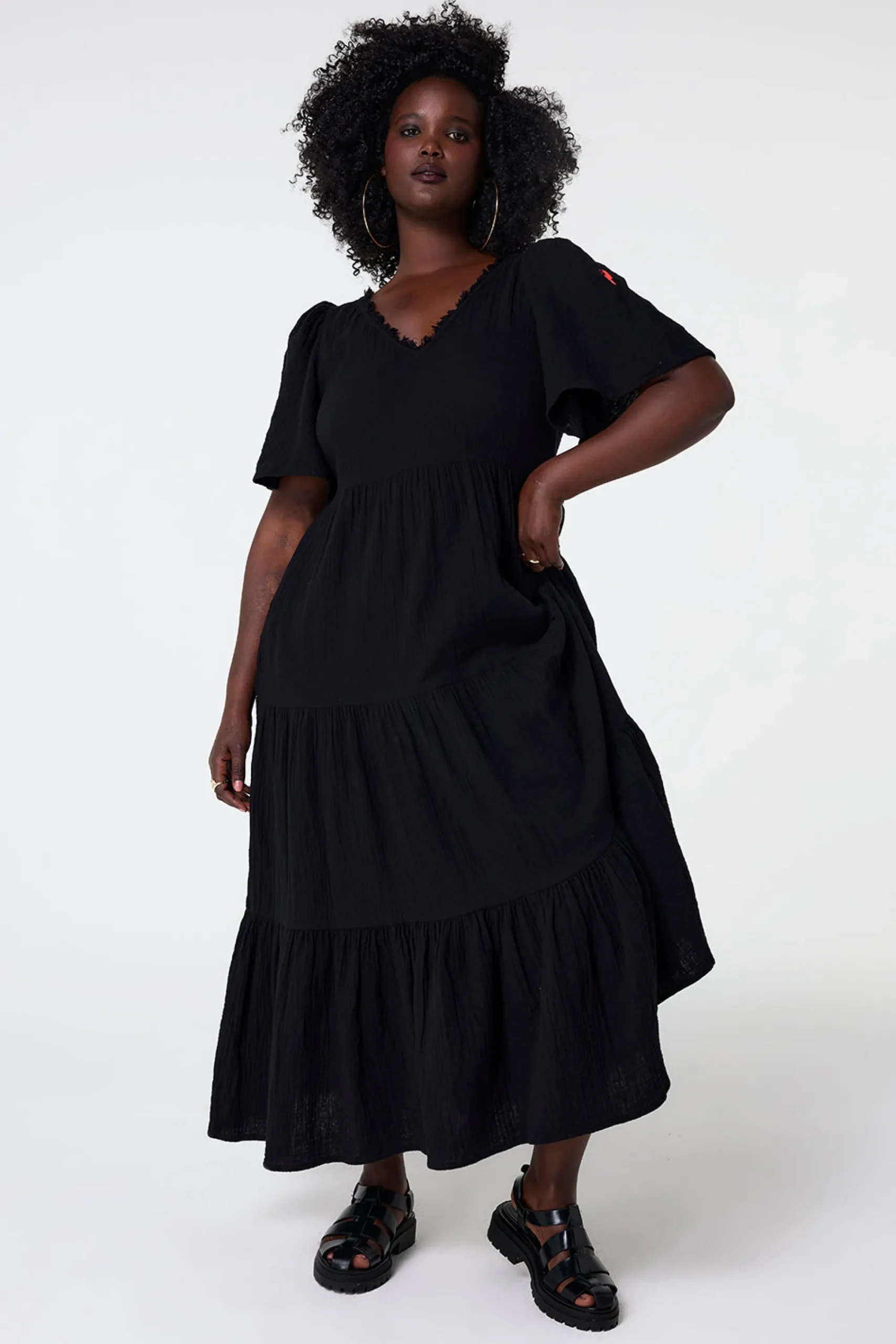 Women Scamp & Dude Black Flute Sleeve Tiered Midi Dress