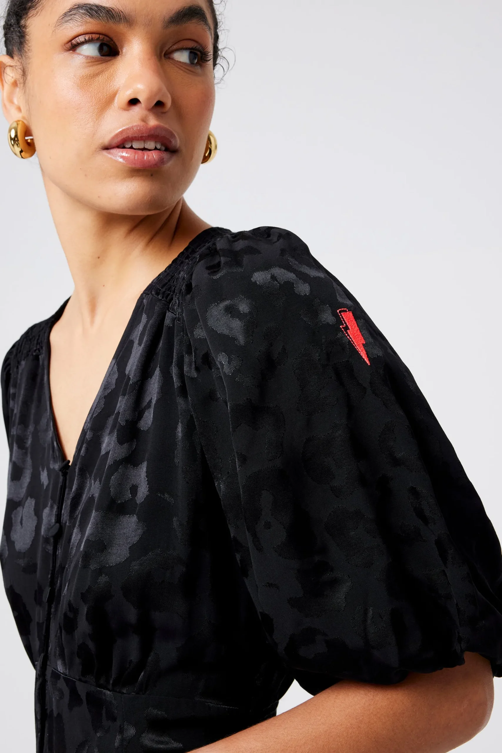 Women Scamp & Dude Black Jacquard Leopard Puff Sleeve Short Tea Dress