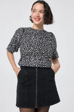 Women Scamp & Dude Black with White Cheetah Puff Sleeve T-Shirt