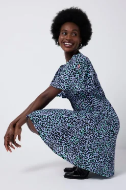 Women Scamp & Dude Blue with Black Leopard Angel Sleeve Short Tea Dress