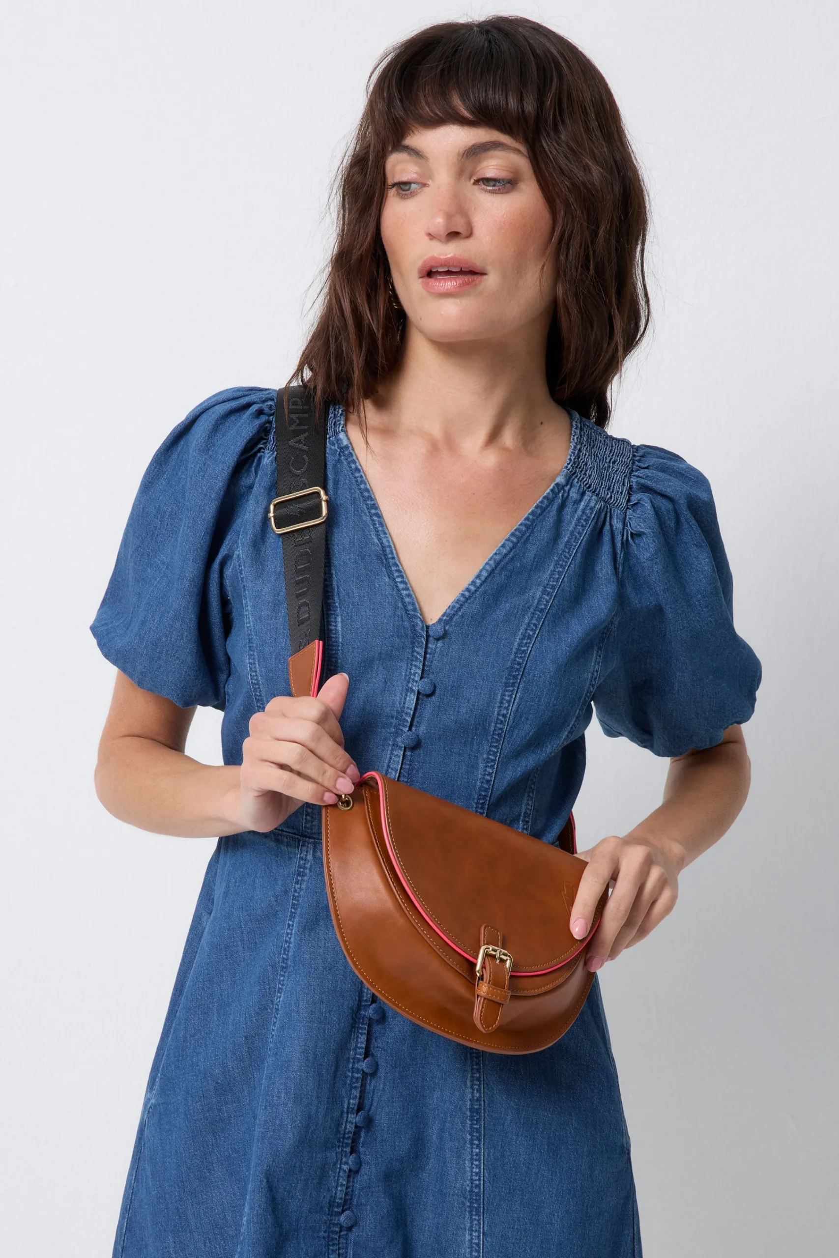 Women Scamp & Dude Brown Leather Saddle Bag