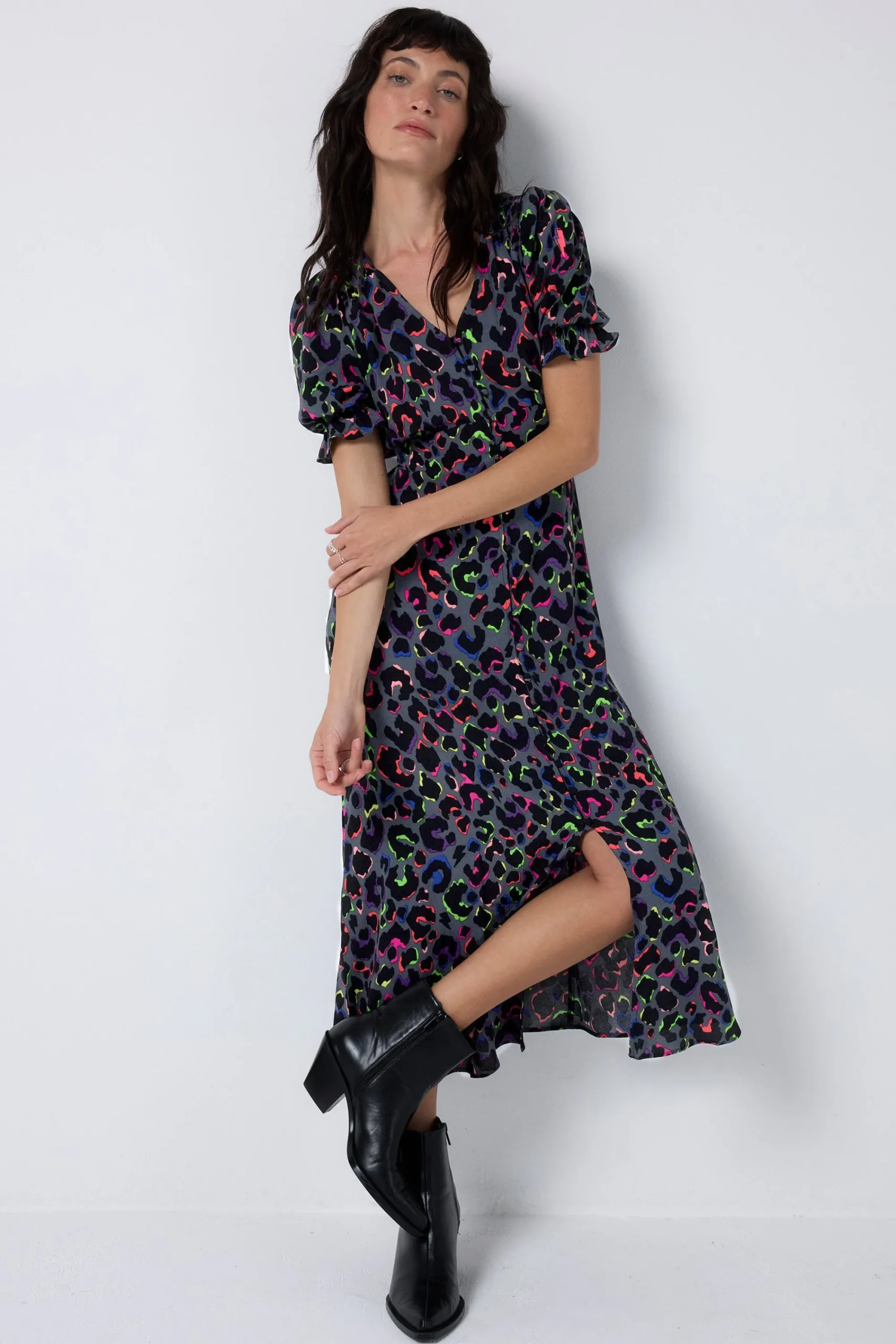 Women Scamp & Dude Grey with Rainbow Shadow Leopard Flute Sleeve Midi Tea Dress
