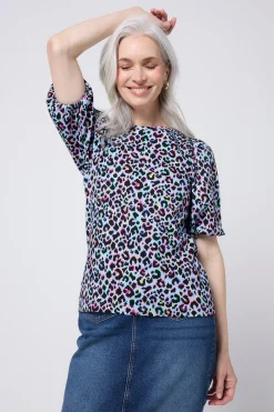 Women Scamp & Dude Light Blue with Rainbow Shadow Leopard Puff Sleeve T-Shirt