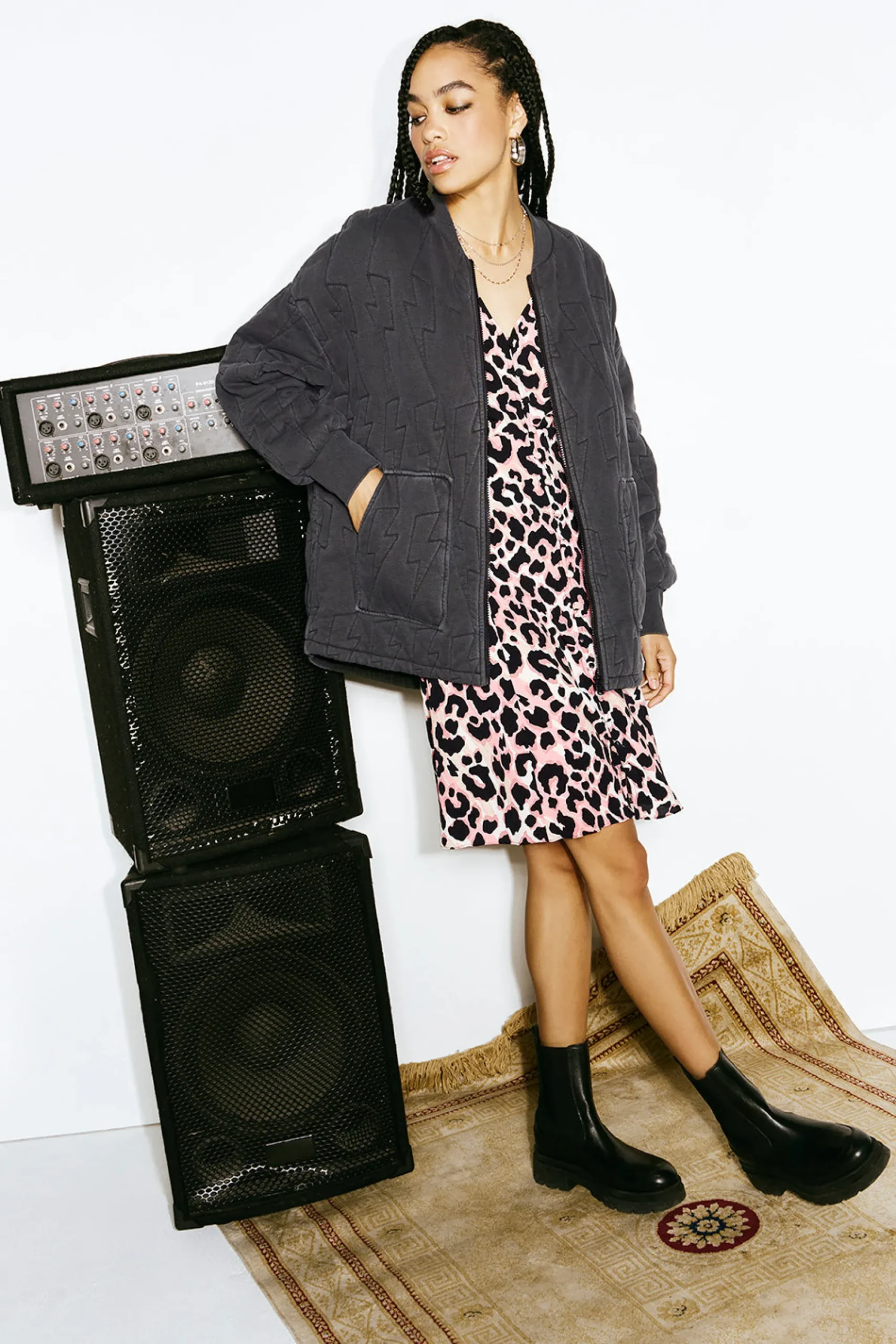 Women Scamp & Dude Mixed Neutral with Black Shadow Leopard Short Tea Dress