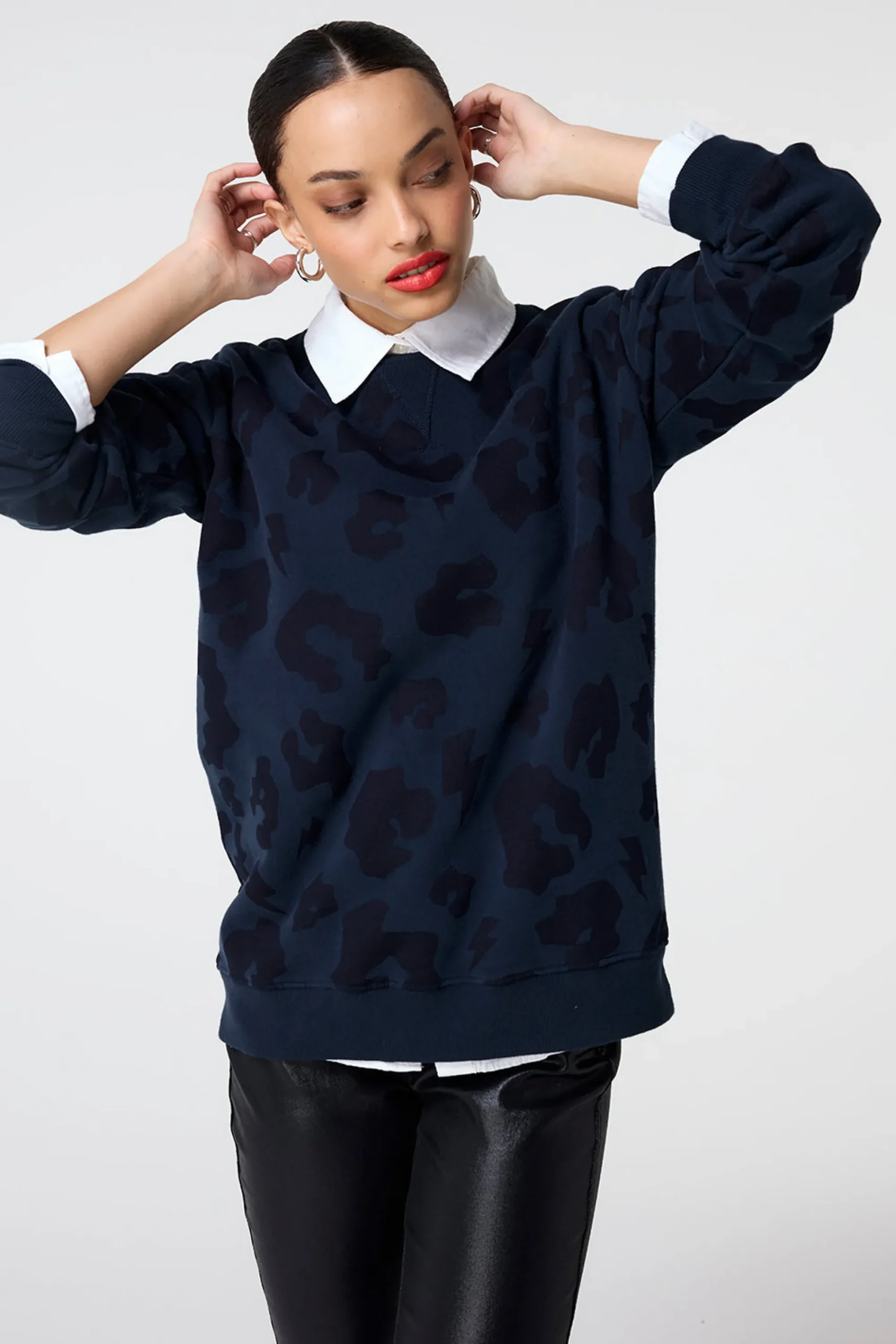 Women Scamp & Dude Navy with Navy Leopard Longline Sweatshirt
