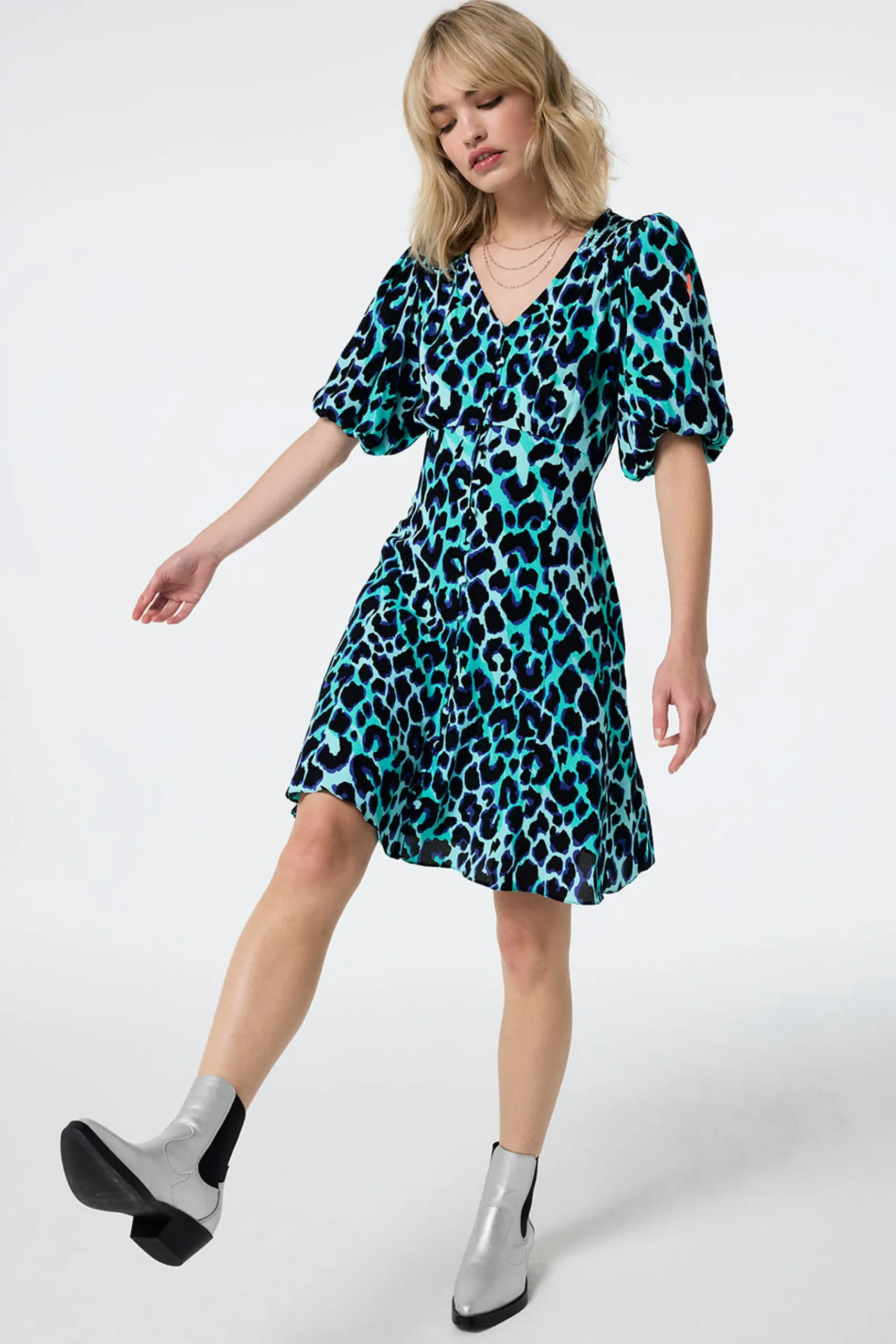 Women Scamp & Dude Turquoise with Black and Blue Shadow Leopard Puff Sleeve Short Tea Dress