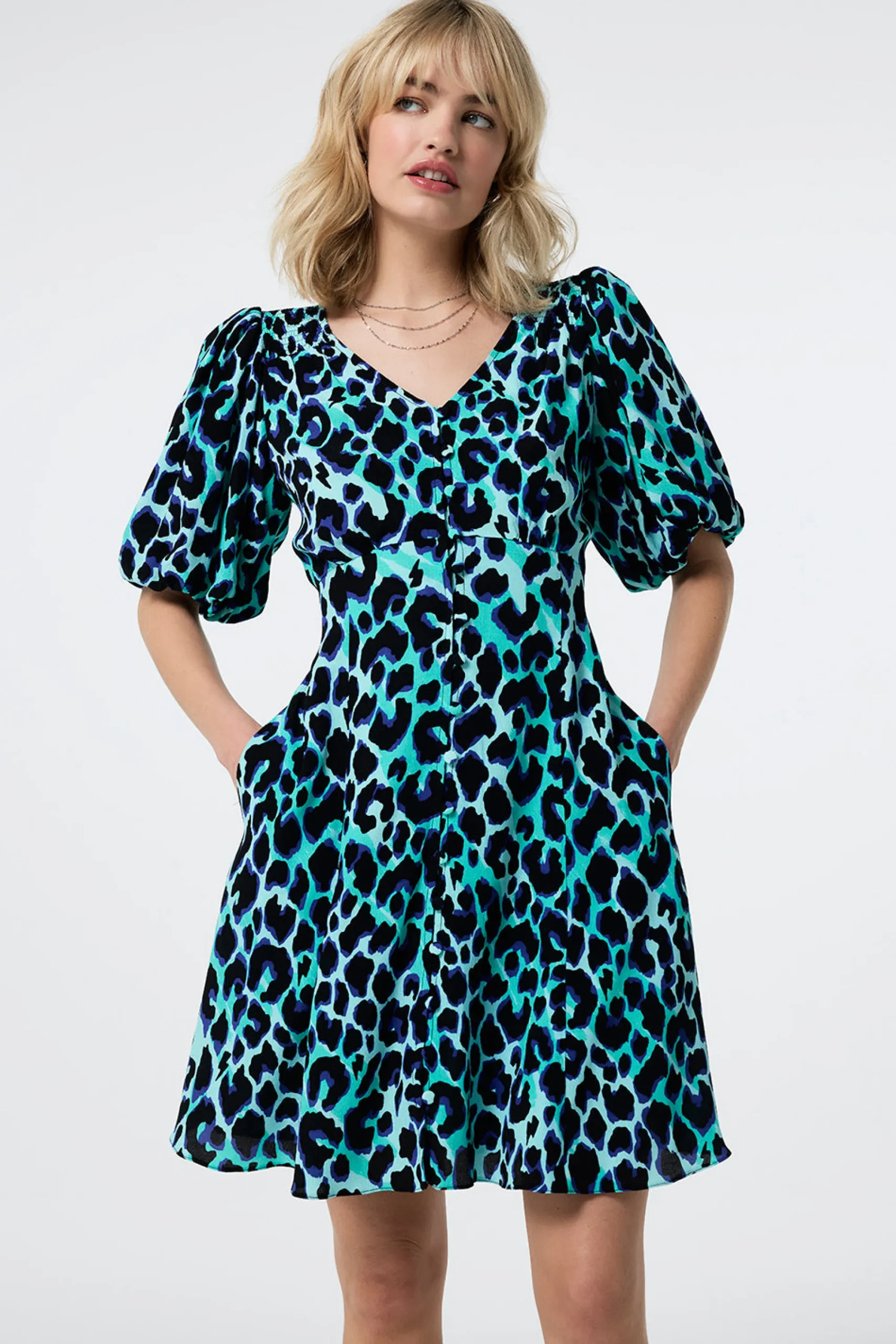 Women Scamp & Dude Turquoise with Black and Blue Shadow Leopard Puff Sleeve Short Tea Dress