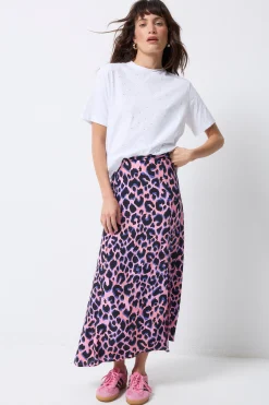 Women Scamp & Dude White Studded Relaxed Band T-Shirt