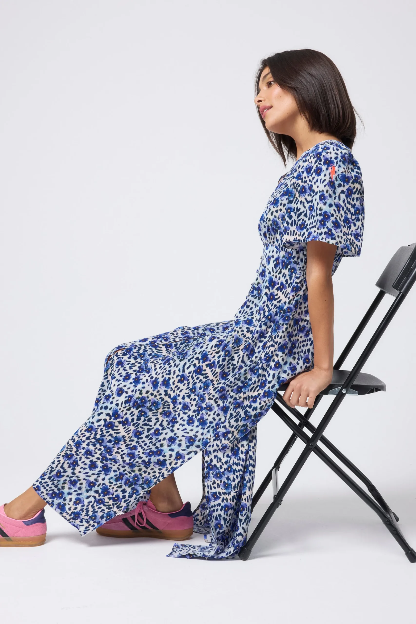 Women Scamp & Dude White with Blue Floral Animal Print Angel Sleeve Midi Tea Dress
